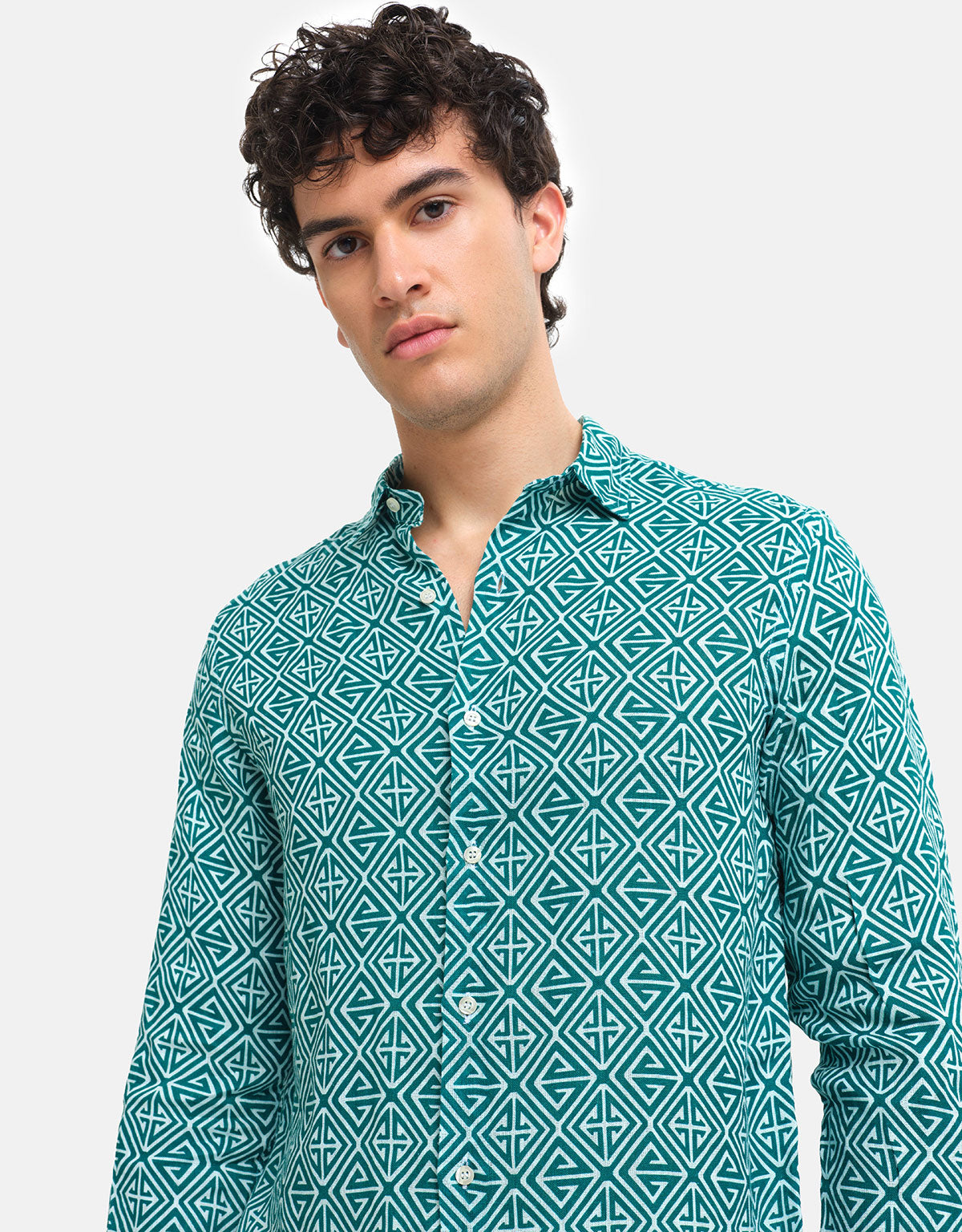 Villagonia Linen Shirt