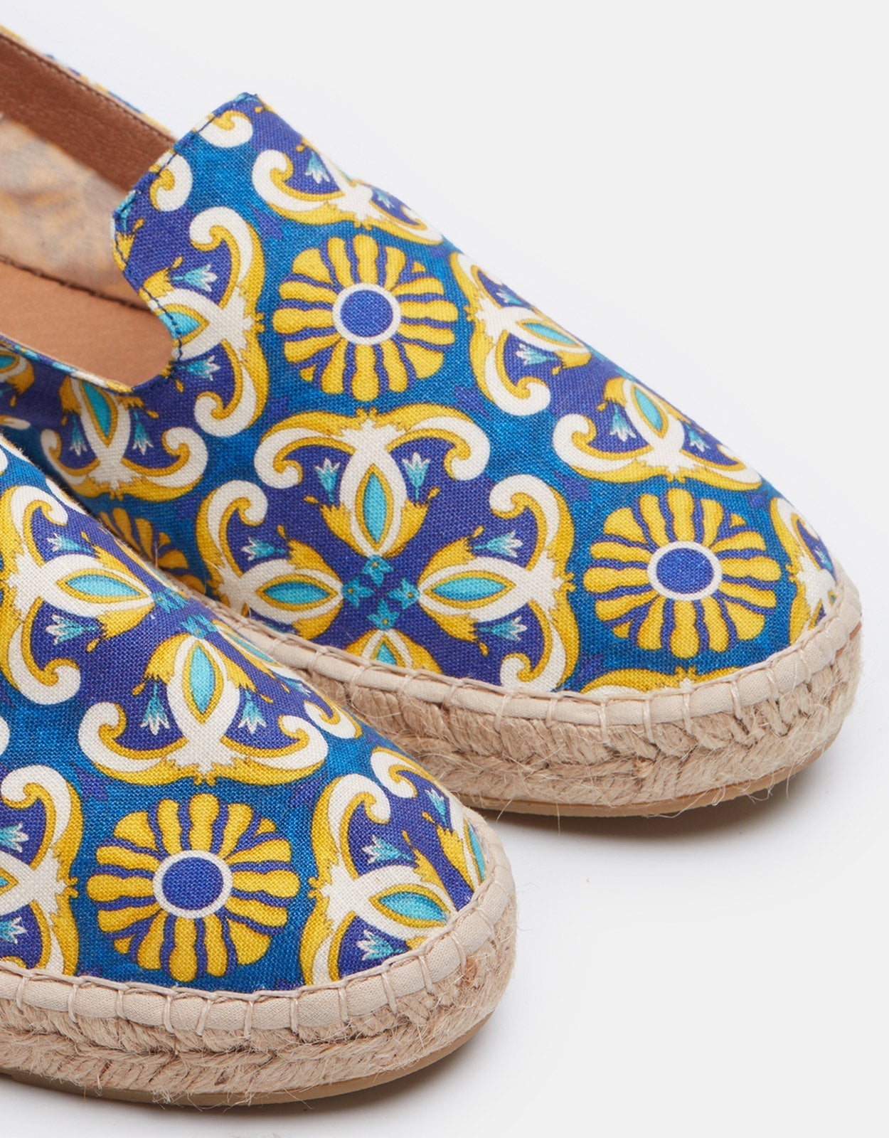 Amalfi Linen espadrilles