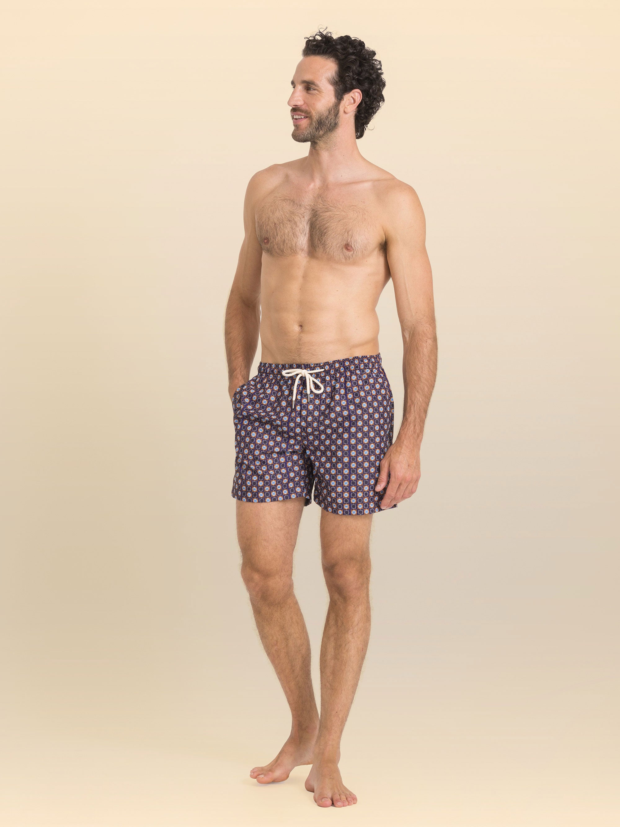 COSTUME ISOLA DI GAIOLA