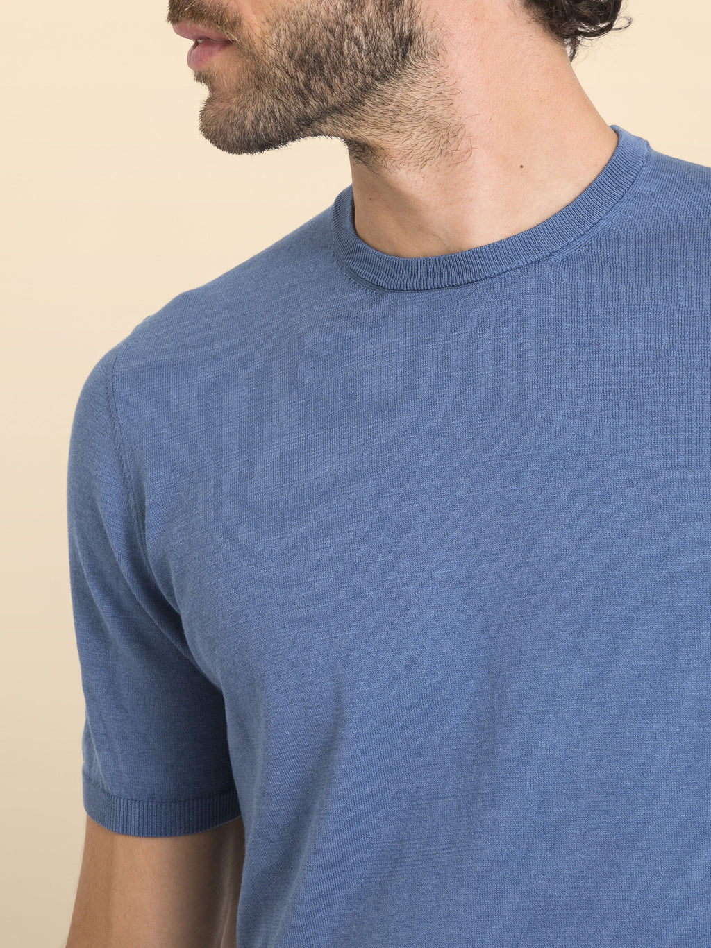 CAMISOLA DE GOLA REDONDA EM TRICOT DE MANGA CURTA CALA VOLPE