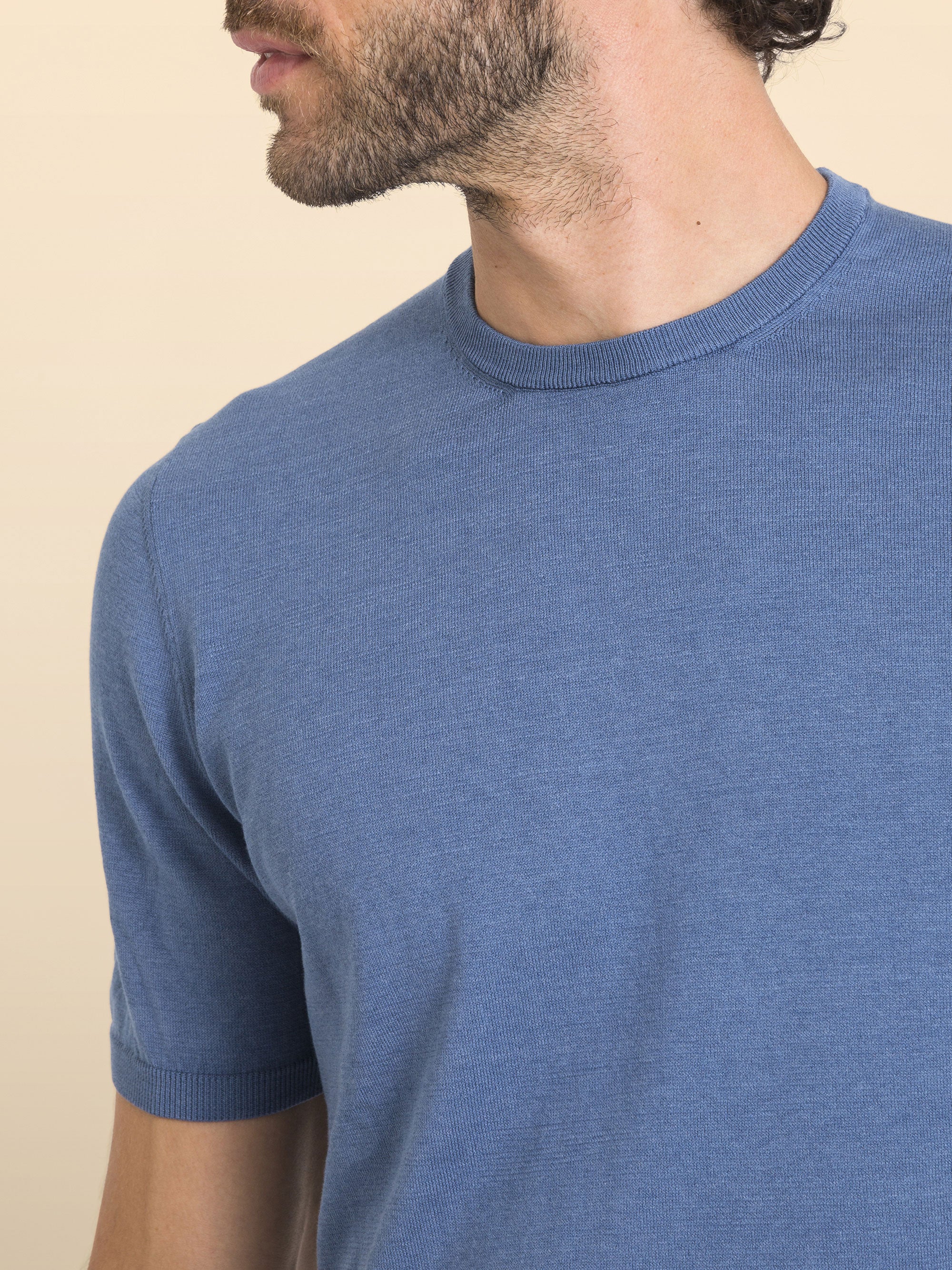 CAMISOLA DE GOLA REDONDA EM TRICOT DE MANGA CURTA CALA VOLPE