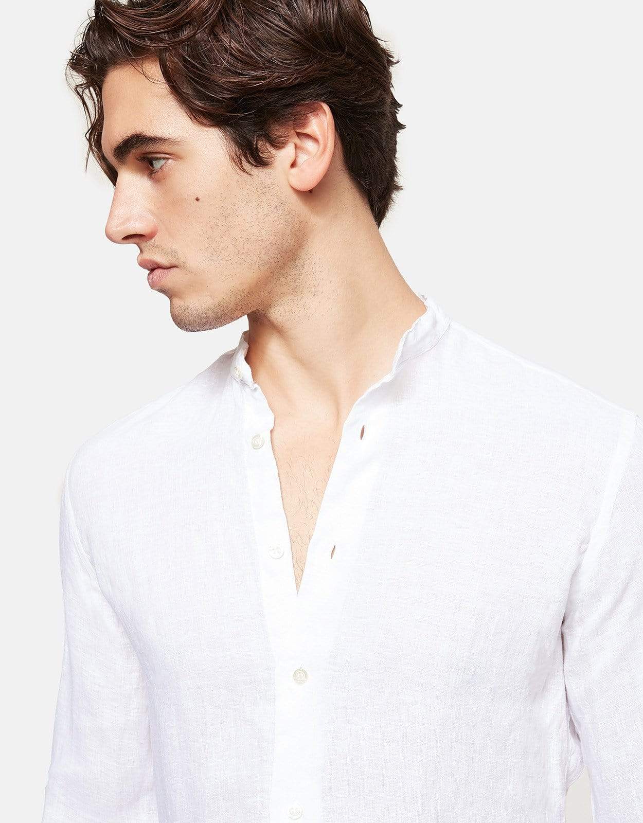 Camisa playera de lino blanca